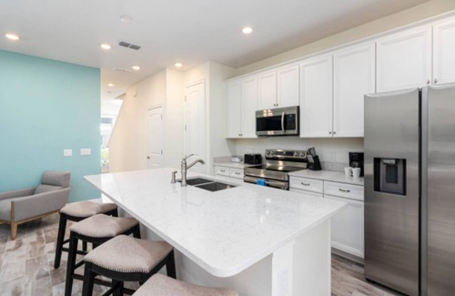 Bay Lake Casa | Blue Villa Beauty- 3bed/3bath Margaritaville Resort