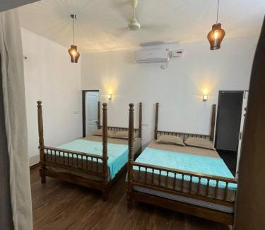 Tonse West Casa | Blue Water Beach Homestay - Private beach DH