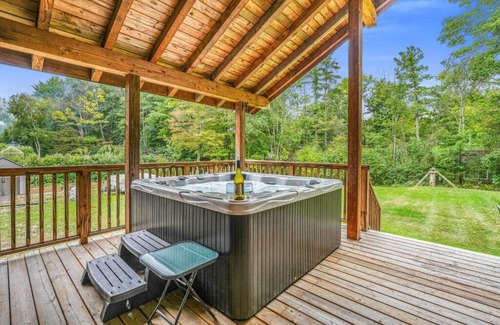 Tiny Chalet De Esquí | Blue Water Dunes Cottage