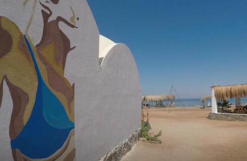 Nuweiba Otro | Blue Wave Camp