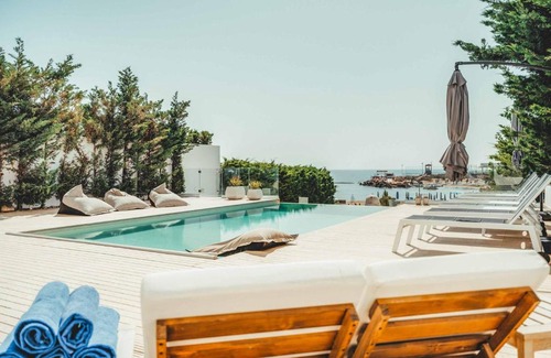 Pernera Villa | Blue Waves 3 Beachfront