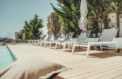 Pernera Villa | Blue Waves 3 Beachfront