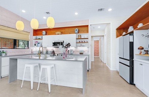 Wimberley Casa | Blue Yodel at Wild Candy Farm