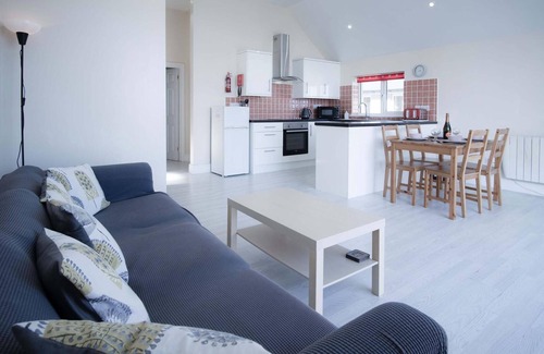 Pendine Apartamento | Bluebird - 2 Bedroom Apartment - Pendine