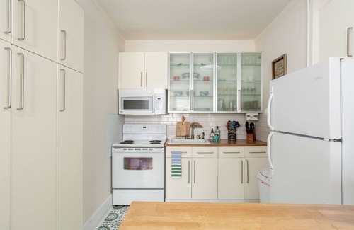 Hillsboro Village Apartamento | Bluebird: Belmont University-2mi Broadway-2 Kings