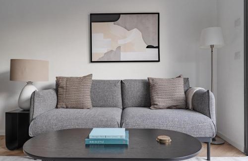Tel Aviv Apartamento | Blueground at Ramat HaHayal, Garden view, Balcony