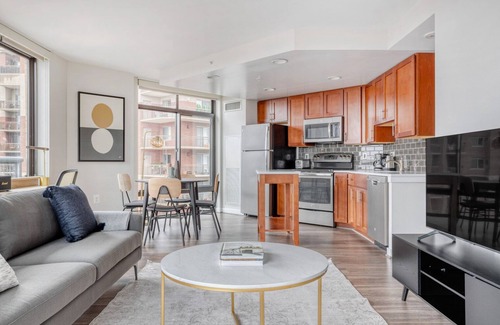 Ballston Apartamento | Blueground | Ballston, pool, nr Arlington Cemetery