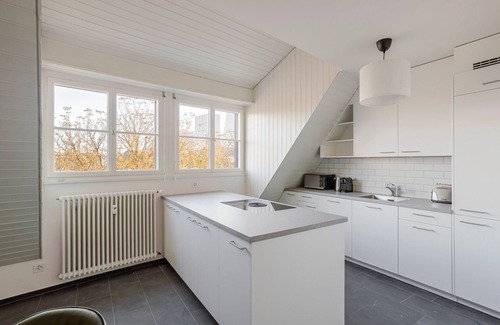 Basel City Centre Apartamento | Blueground | Basel-Vorstaedte, river view, nr Rhine