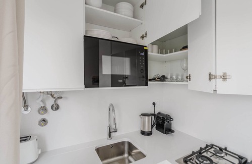 Benfica Apartamento | Blueground | Benfica, furnished, washer, a/c