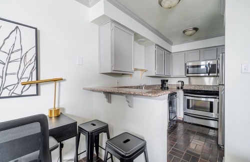 Waller Creek District Apartamento | Blueground | Downtown Austin, pool, nr Congress