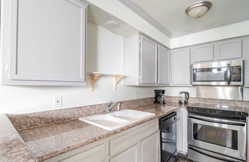 Waller Creek District Apartamento | Blueground | Downtown Austin, pool, nr Congress
