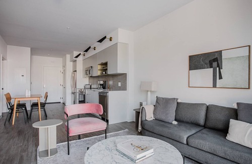 Sawtelle Apartamento | Blueground | Downtown, AC & w/d, nr Metro