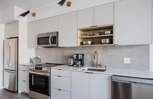 Sawtelle Apartamento | Blueground | Downtown, AC & w/d, nr Metro