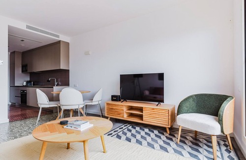 Sant Pere Casa | Blueground | El Born, elevator & w/d, nr Parc
