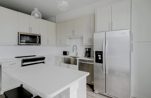Highland Apartamento | Blueground | Highland 1bd apartment