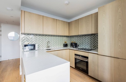 Hoxton West Apartamento | Blueground | Hoxton, jacuzzi, nr St. Paul's