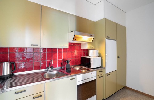 Basel City Centre Apartamento | Blueground | ID97, Basel-Vorstaedte, Washer-Dryer