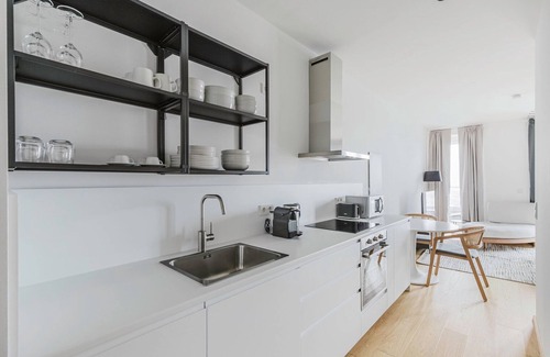 Erdberg Apartamento | Blueground | Landstraße, pool, gym, sauna & a/c