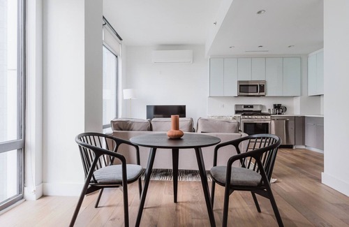 Hunters Point Apartamento | Blueground | LIC, gym, balcony, nr MoMA PS1
