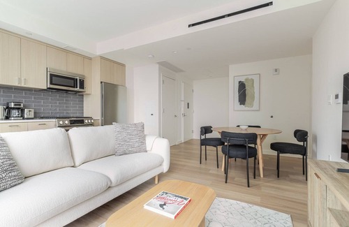 Hunters Point Apartamento | Blueground | LIC, gym & w/d, nr MoMA PS1