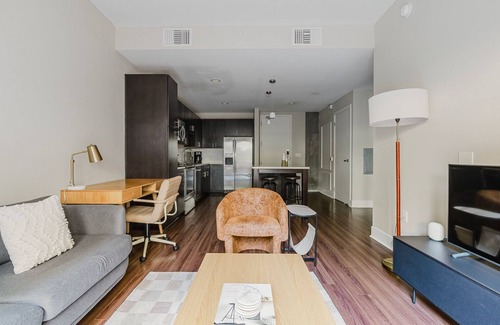 Mission Bay Apartamento | Blueground | Mission Bay, pool & w/d, nr museum