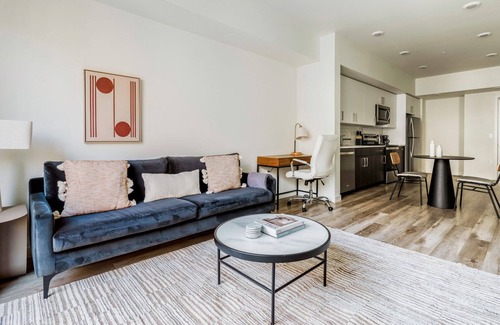 Hayward Apartamento | Blueground | North Hayward, pool, nr Hayward Park