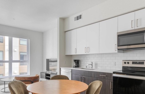 Hayward Apartamento | Blueground | North Hayward, pool, nr Hayward Park