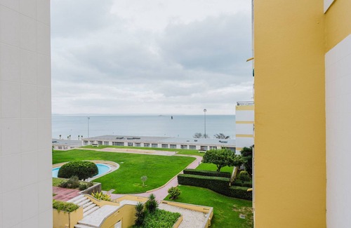 Oeiras Apartamento | Blueground | Oeiras, pool & AC, nr palace
