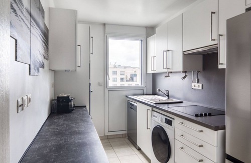 Gare Apartamento | Blueground | Olympiades, elev & balcony, nr dining