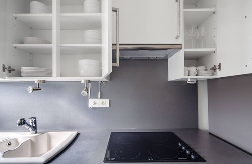 Gare Apartamento | Blueground | Olympiades, elev & balcony, nr dining
