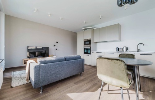 Prague 3 Apartamento | Blueground | Prague 3, new build & balcony (PRG-37)