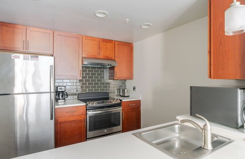 Ballston Apartamento | Blueground | Virginia Sq, pool & w/d, nr parks
