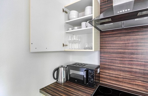 Gersthof Apartamento | Blueground | Währing, balcony, nr Türkenschanzpark