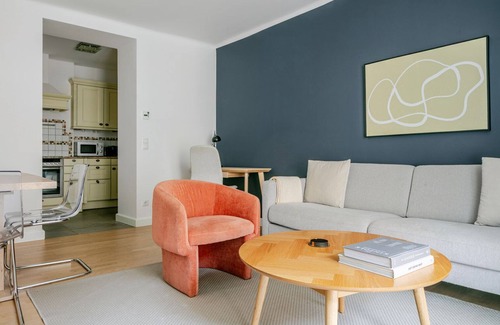 Wieden Apartamento | Blueground | Wieden, balcony, nr Belvedere