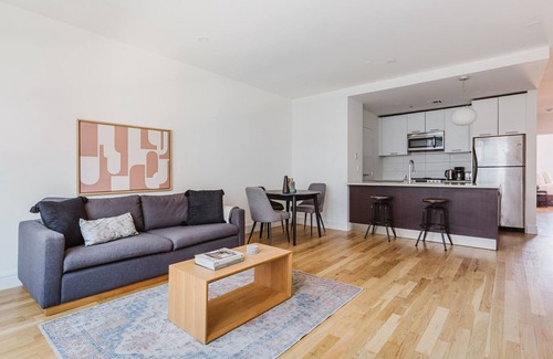 Williamsburg Apartamento | Blueground | Williamsburg, gym & AC, nr park