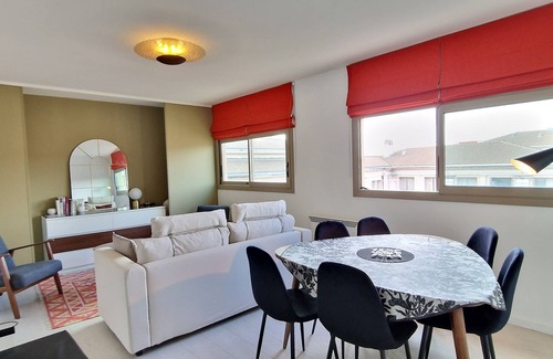 Est Apartamento | "BlueSky" air-conditioning-wi-fi garage- 5m from town center.