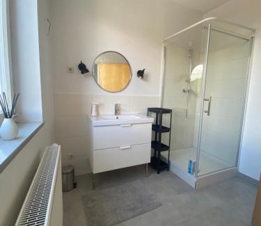 Ehrenstein Apartamento | Bluestone Appartements - 23qm free and near parking