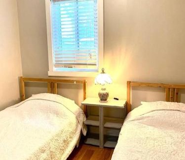 Brights Grove Casa | Bluewater Delight