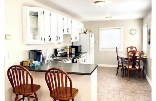 Brights Grove Cabaña | Bluewater Delight