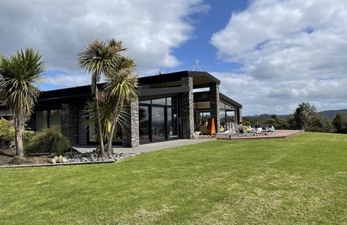 Tutukaka Casa | Bluewater Sanctuary -Matapouri & Tutukaka Breathtaking Coastal Views