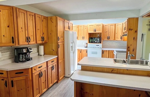 Bluewater Cabaña | Bluewater Sunset - *Lakefront - Fireplace* - Private Lake Access