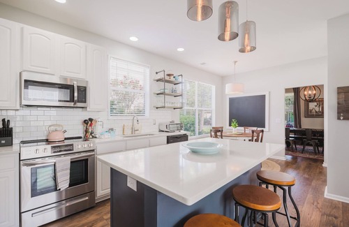 Bluffton Casa | Bluffton Magnolia House charming home in the heart of in Old Town Bluffton.