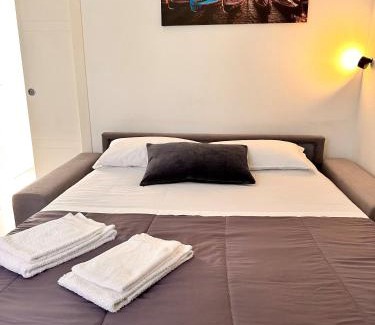 Colugna Cama Y Desayuno | Bnb apartment Ferrara