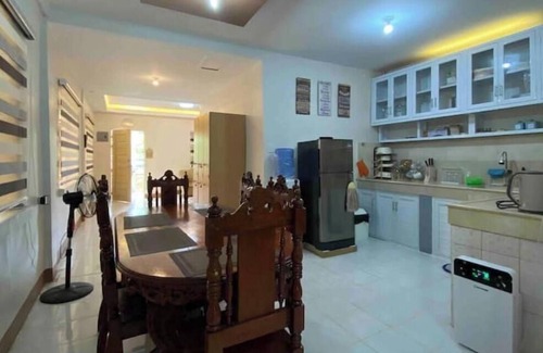 Cabanatuan Casa | BnB in CabsY 1BR Aircon Karaoke Fibr