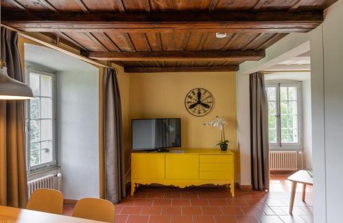 Sumiswald Cama Y Desayuno | BnB SchlafSchloss