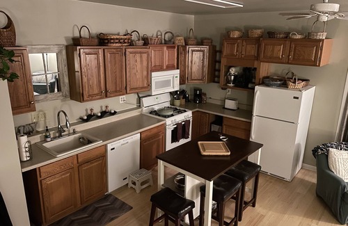 Coventry Apartamento | BnB “The Get Away” 600sf on Rock Farm, Wooded, Trails, UConn, Private, Clean 5⭐️