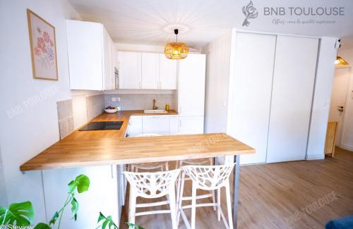 Castelnau-d'Estretefonds Apartamento | BNB TOULOUSE - Le Chic Castel'nid - Clim - Parking - Terrasse - WiFi