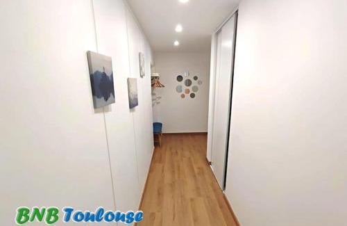 Saint - Michel Apartamento | ► BNB TOULOUSE ► Le Patio Tolosan Clim Métro, bus, tram WiFi