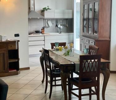 Besozzo Apartamento | Bnbook Cornelia's suites