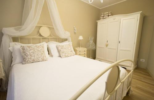 Porto Valtravaglia Apartamento | Bnbook Maison Charlotte Lago Maggiore
